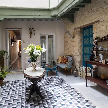 Casa Portus Gaditanus S XVIII Patio Andaluz El Puerto de Santa María Kamer foto